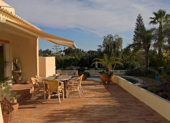 T3 Villa with private Pool and seaviews
