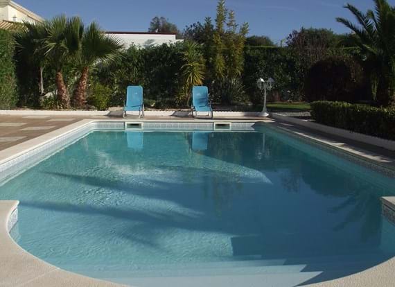 5 Bedroom Villa with Pool in Ferragudo area