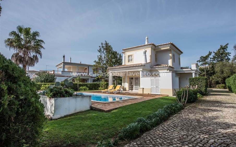 Villa to rent in Portimão - Alvor
