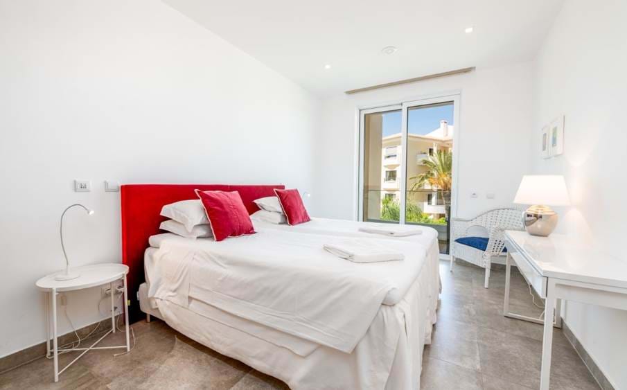 3bedroom,brand new,pool,seaview,gym,Porto de Mós