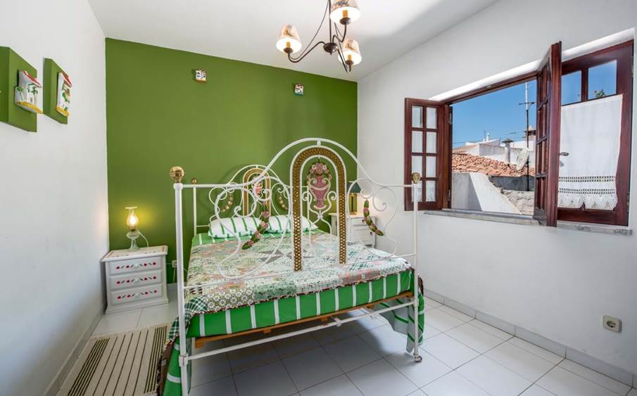 3-bed villa,Bensafrim 