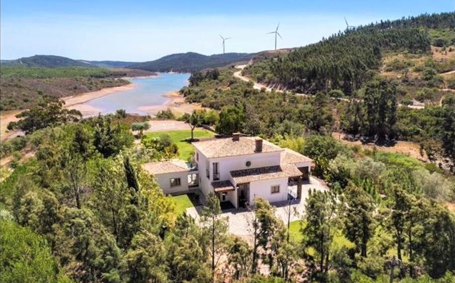 villa,for sale,algarve,portugal,country house,lake view,luxury