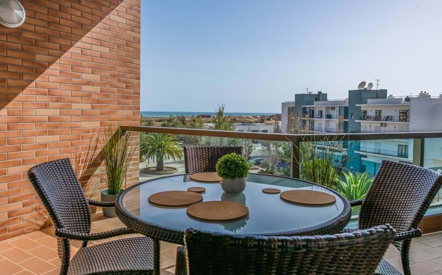 Sea view,Large terrace,Near the Marina,Walking distance from the city center,Close to supermarkets