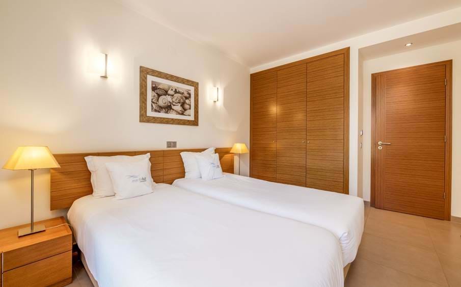 Mar da Luz 3 bed,3bed sea views,Resort 3 bed with views,excelent rental return