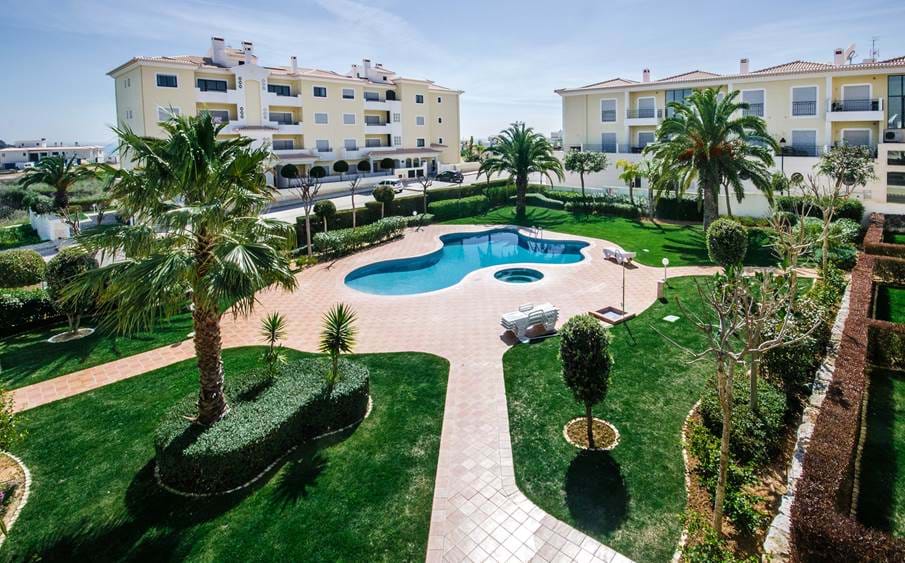 apartamentos t2 para venda em lagos,casas a venda lagos,apartamentos no Algarve perto da praia,apartamento t2 com piscina algarve