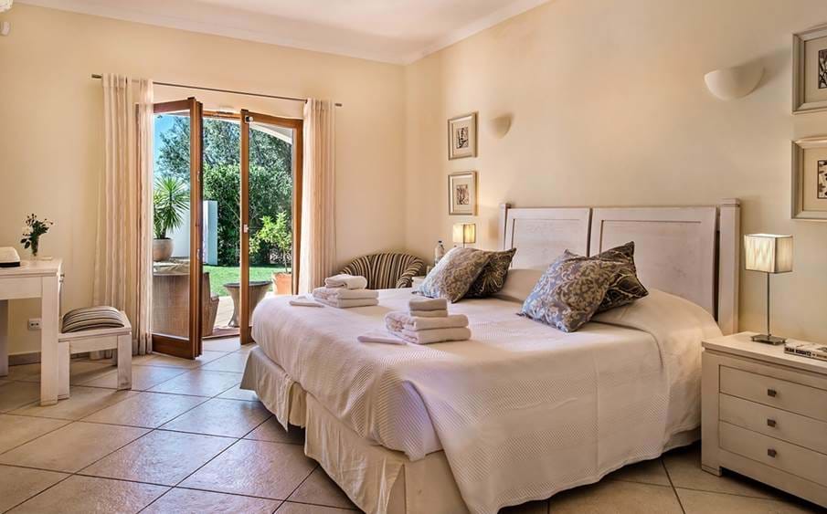 Colinas Verdes,4 bed villa,family villa,country villa,quiet villa location