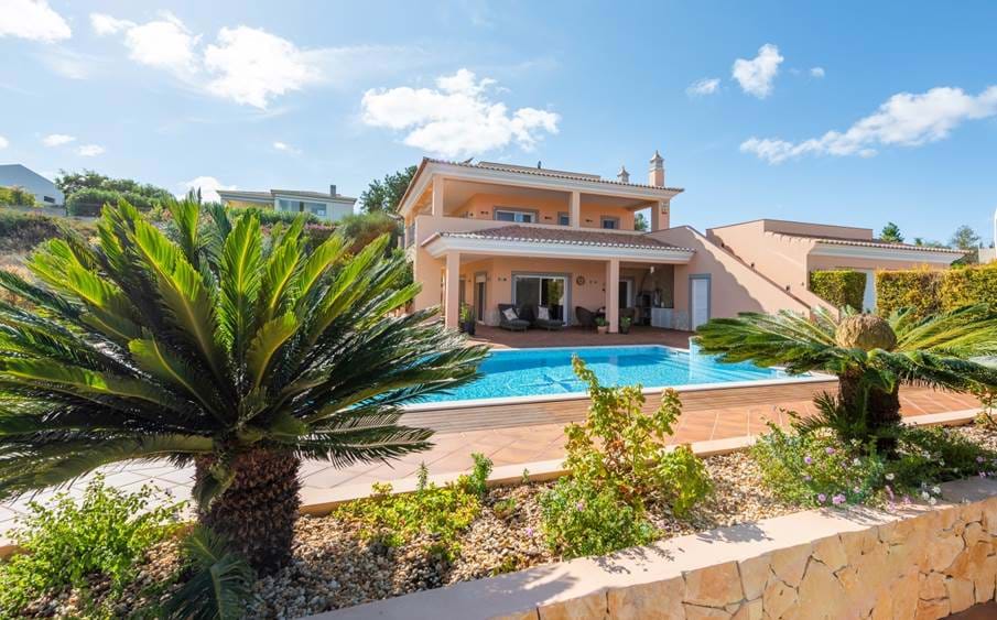 large villa,sea view,beach,swimming pool,luxury,lagos,portugal