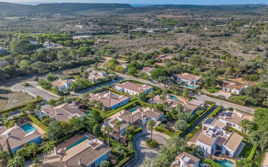 Villa zu verkaufen,Algarve,Portugal,Garten,Schwimmbad,Strand,Land