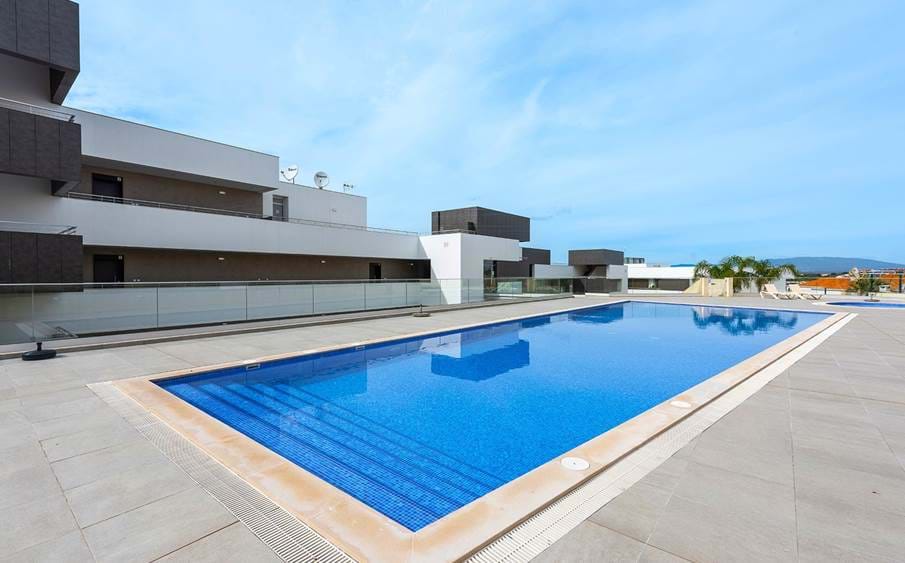 modern,Luxus,Wohnung zum Verkauf,Lagos,Algarve,Parkplatz,Großer Swimmingpool