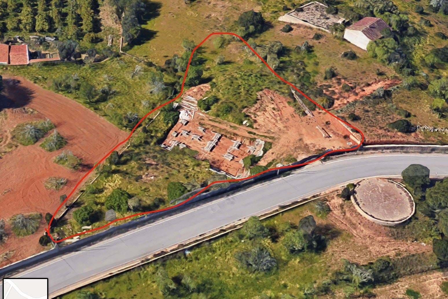 Building land in Lagoa