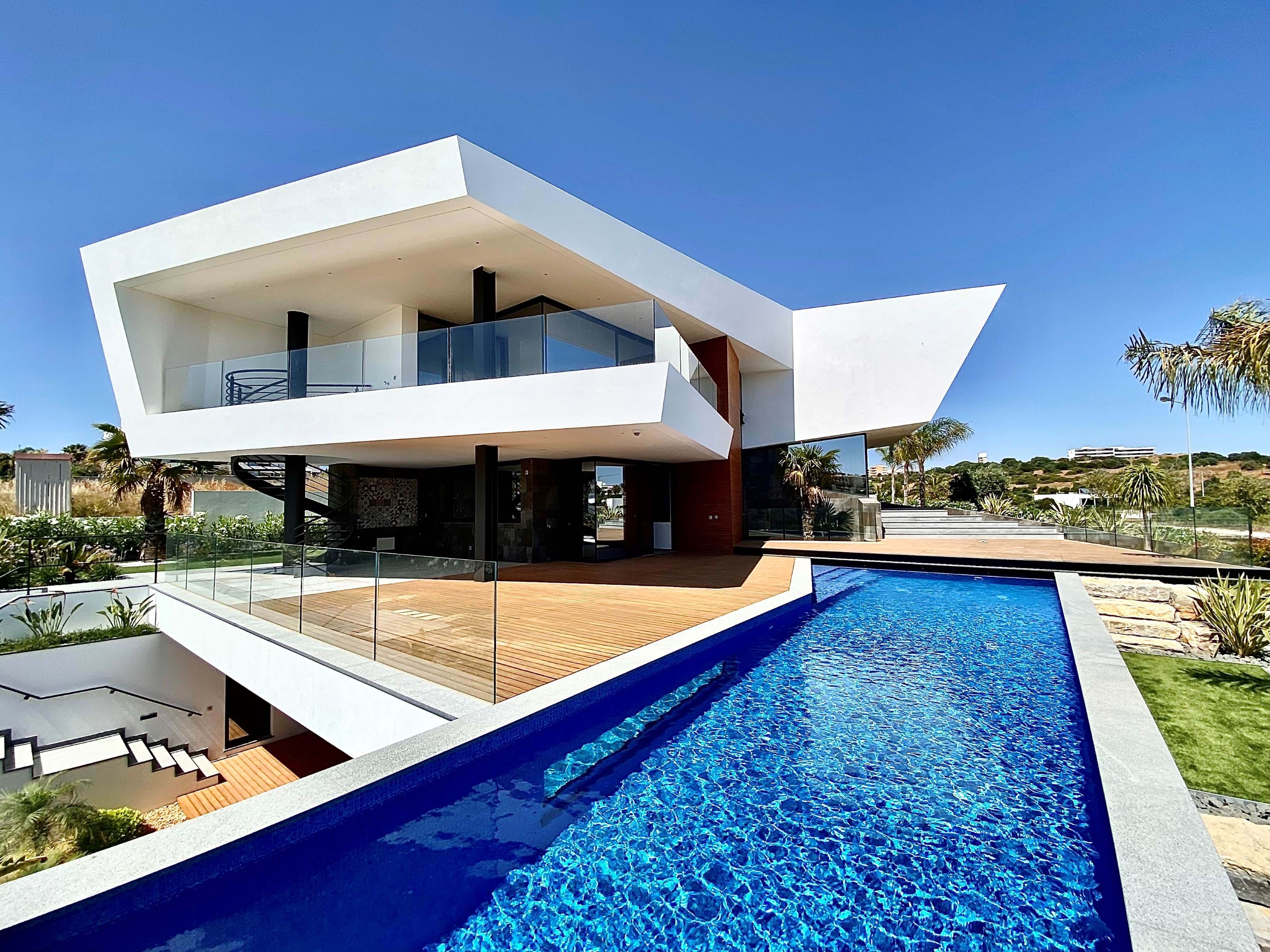 Villa de luxe, 4 chambres, piscine et vue mer, Lagos /Algarve.