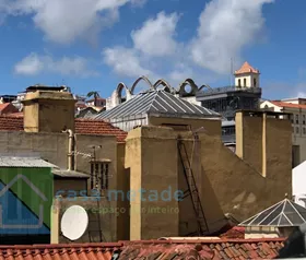 DECO PROteste Casa - Apartamento duplex Santa Maria Maior Lisboa