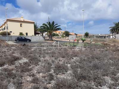 Plot of land in Porto Santo