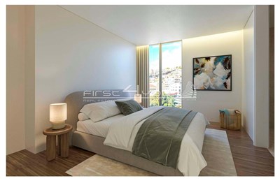 3 bedroom apartment with suites - 1st floor