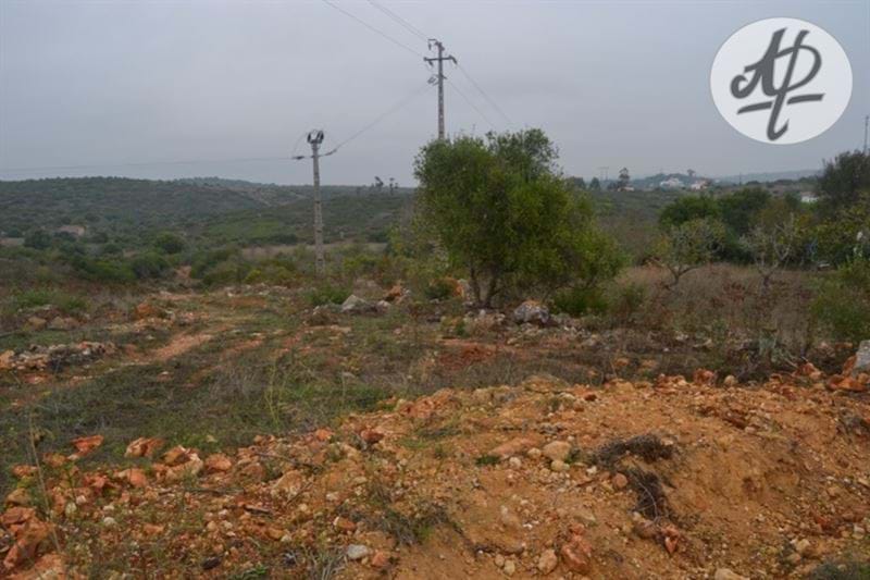 Almádena–quiet area -large plot of land located in peaceful area in Almádenajust 10 minutes drive from Lagos 