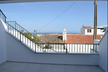 Cozy 2 bedroom, apartment with magnificent views of the city and the sea! 1 huge private terrace! 