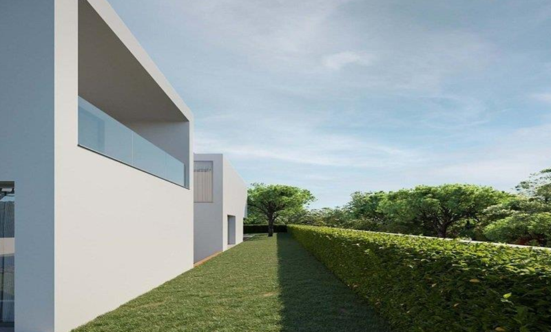 Modern and contemporary villa under construction with 5 bedrooms and pool for sale in Lagos - Algarve! 
