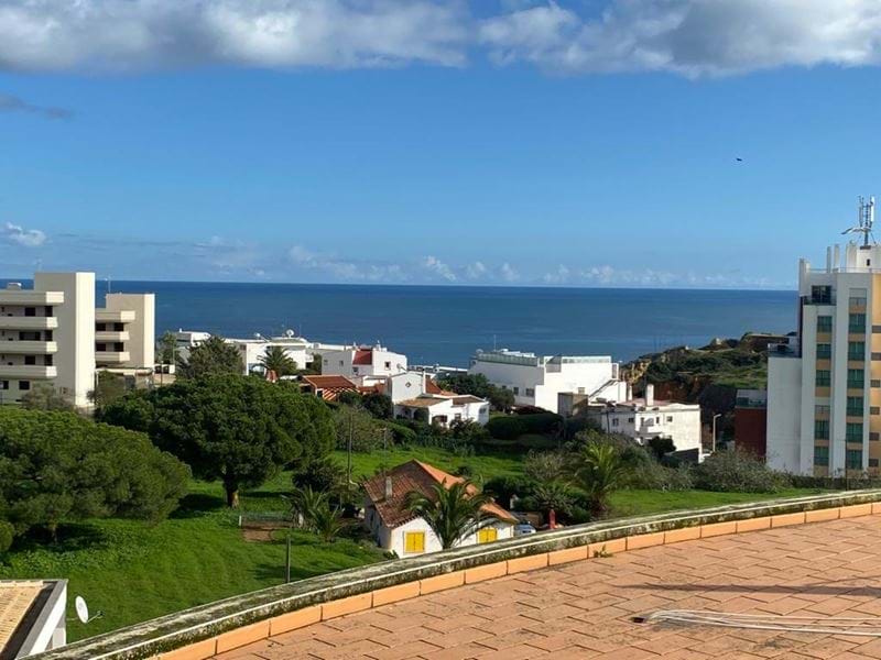 AMAZING APARTMENT - 2 bedrooms, 2 bathrooms, pool, balconies,  storage, closed garage near to the beach and walking to the city center! FOR SALE IN LAGOS 