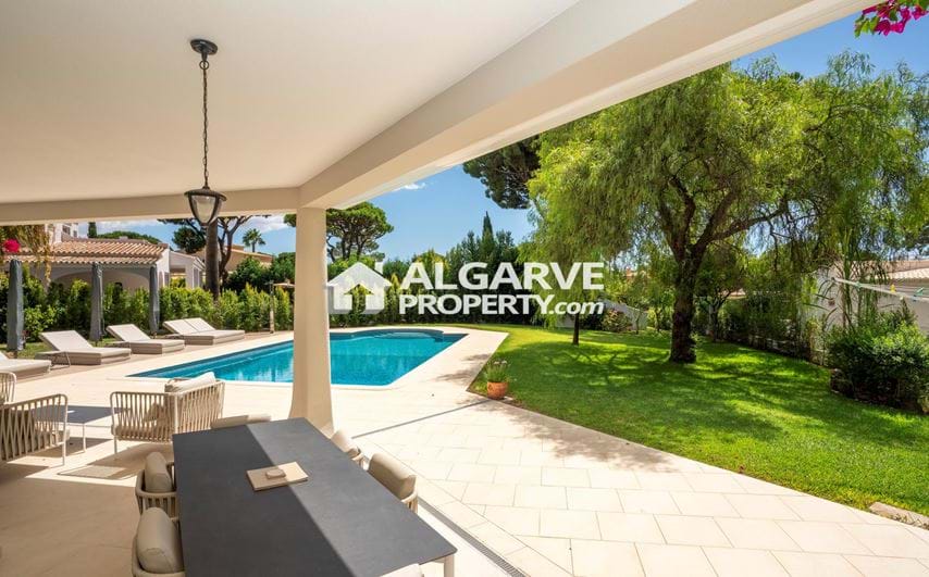 VILAMOURA - Fabulous 4 bed villa in a very quiet and EXCLUSIVE area close to GOLF
