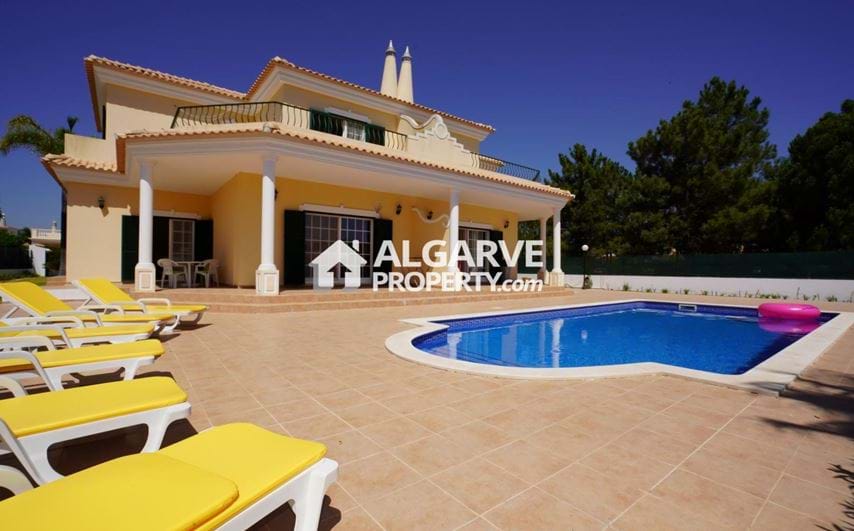 Vila Sol - 6 bed villa divided in 2x 3 bed townhouses near the golf