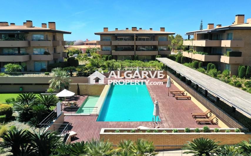 VILAMOURA - Luxury 3 bedroom apartment inside the GOLF COURSE
