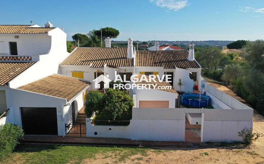 QUARTEIRA - 3 bed townhouse near the GOLF, the MARINA and the BEACH
