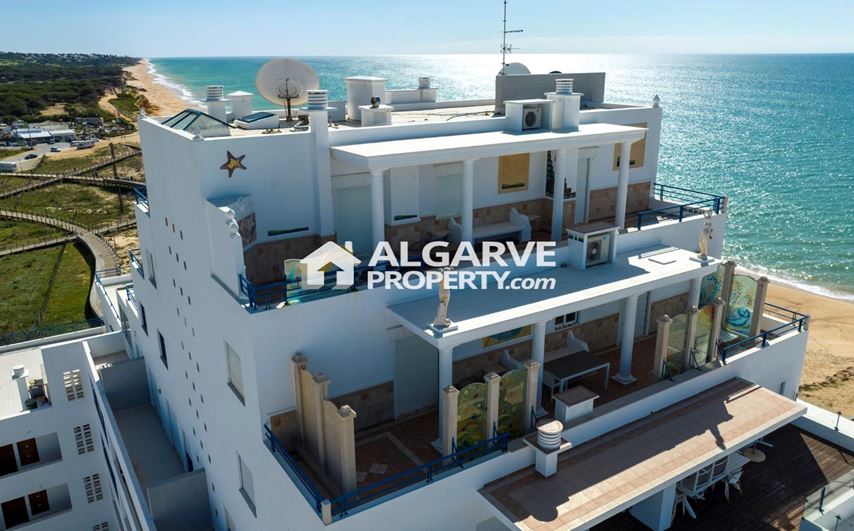 Unique penthouse two bedroom apartment on the beachfront in Quarteira, Algarve
