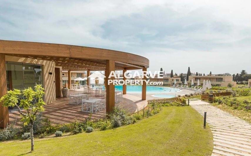 Développement de luxe  T2 à Senhora da Rocha - Porches - Algarve
