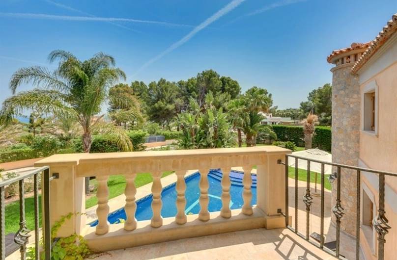 Superbly Built Villa In Exclusive Sol De Mallorca