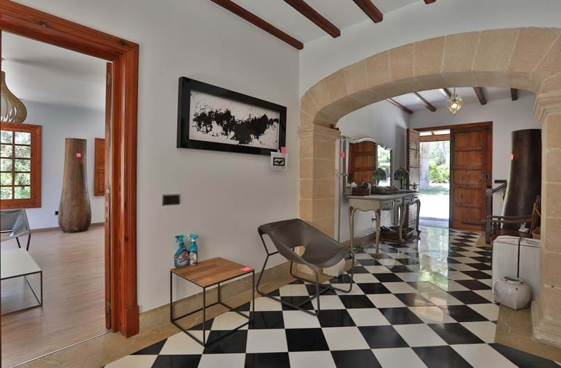 Charming Country Home 10 Minutes Drive From Palma