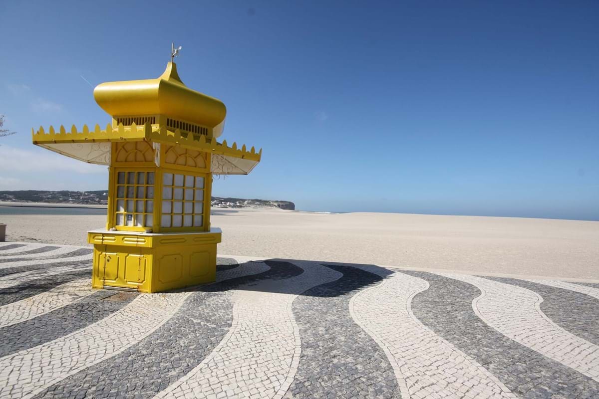 Moradias de design à venda com vista panorâmica | Costa de Prata Portugal, Portugal Realty, ImmoPortugal