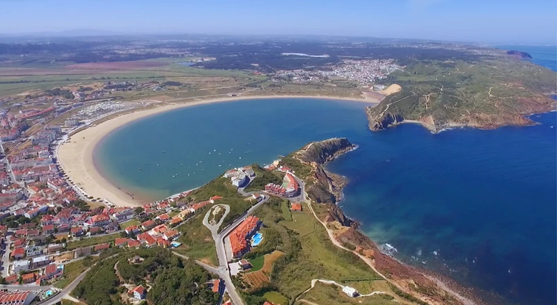Villas avec piscine & vue sur la montagne à Alcobaça | Côte d'Argent Portugal, Portugal Realty, ImmoPortugal