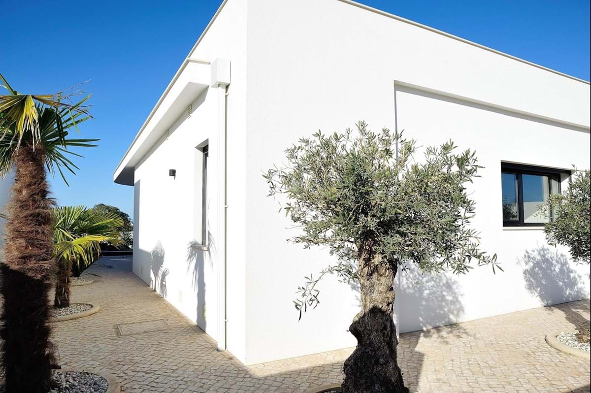 New design villa with pool near Foz do Arelho | Silver Coast Portugal , Portugal Realty, ImmoPortugal