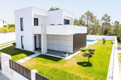 Luxury villa for sale in Nadadouro | Silver Coast Portugal 