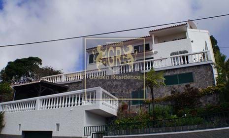 Einfamilienhaus 5 Schlafzimmer -  , Santa Cruz, zu verkaufen