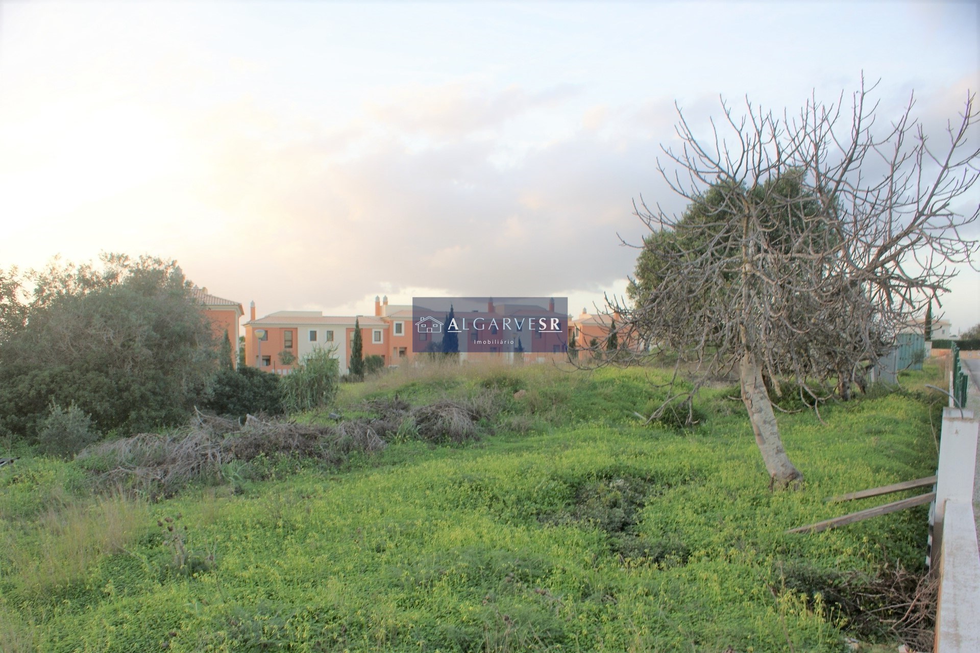 Ùltimos 2 Lotes para construção de moradias perto da praia - Carvoeiro