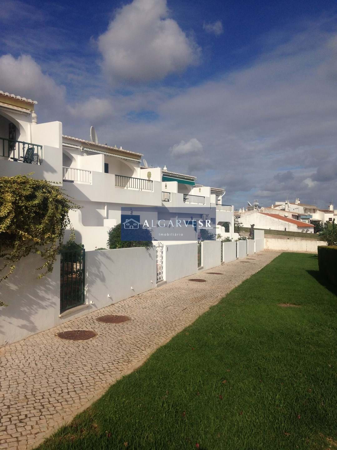 Fabelhaftes Zwei-Zimmer-Stadthaus in wünschenswerter Lage - Praia da Luz