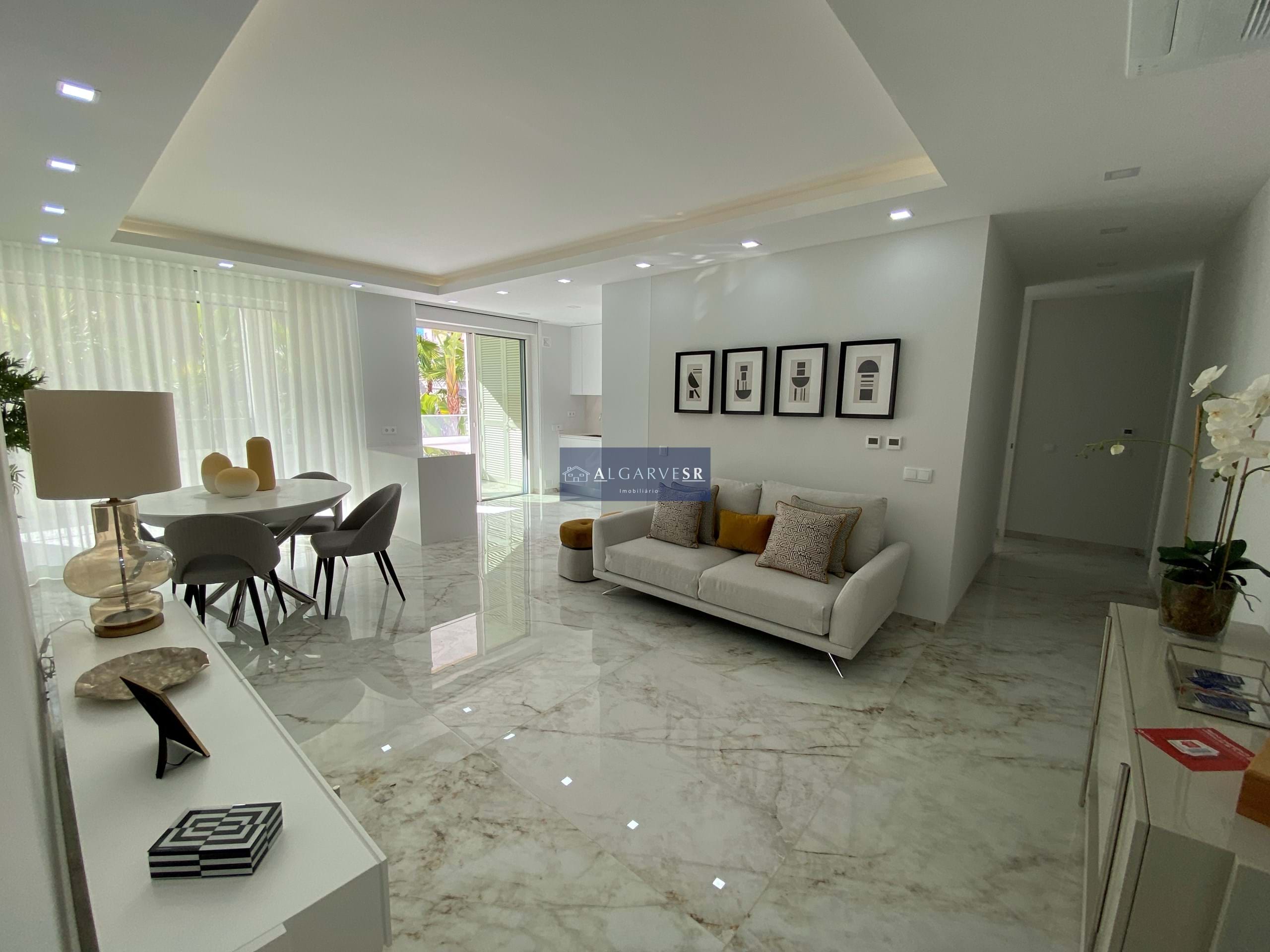 Lagos - New Apartment T2 luxury condominium with pool