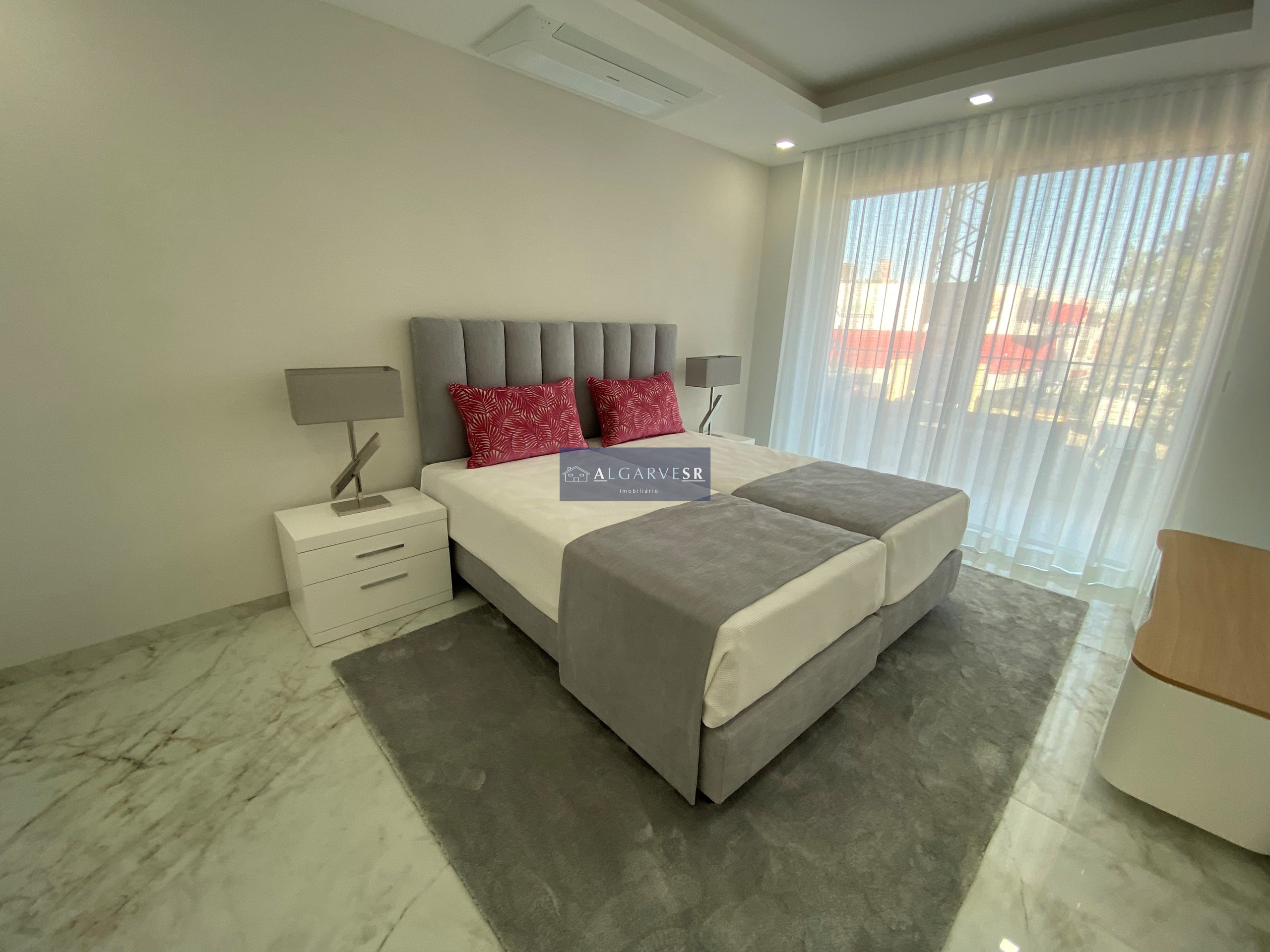 Lagos - New Apartment T2 luxury condominium with pool