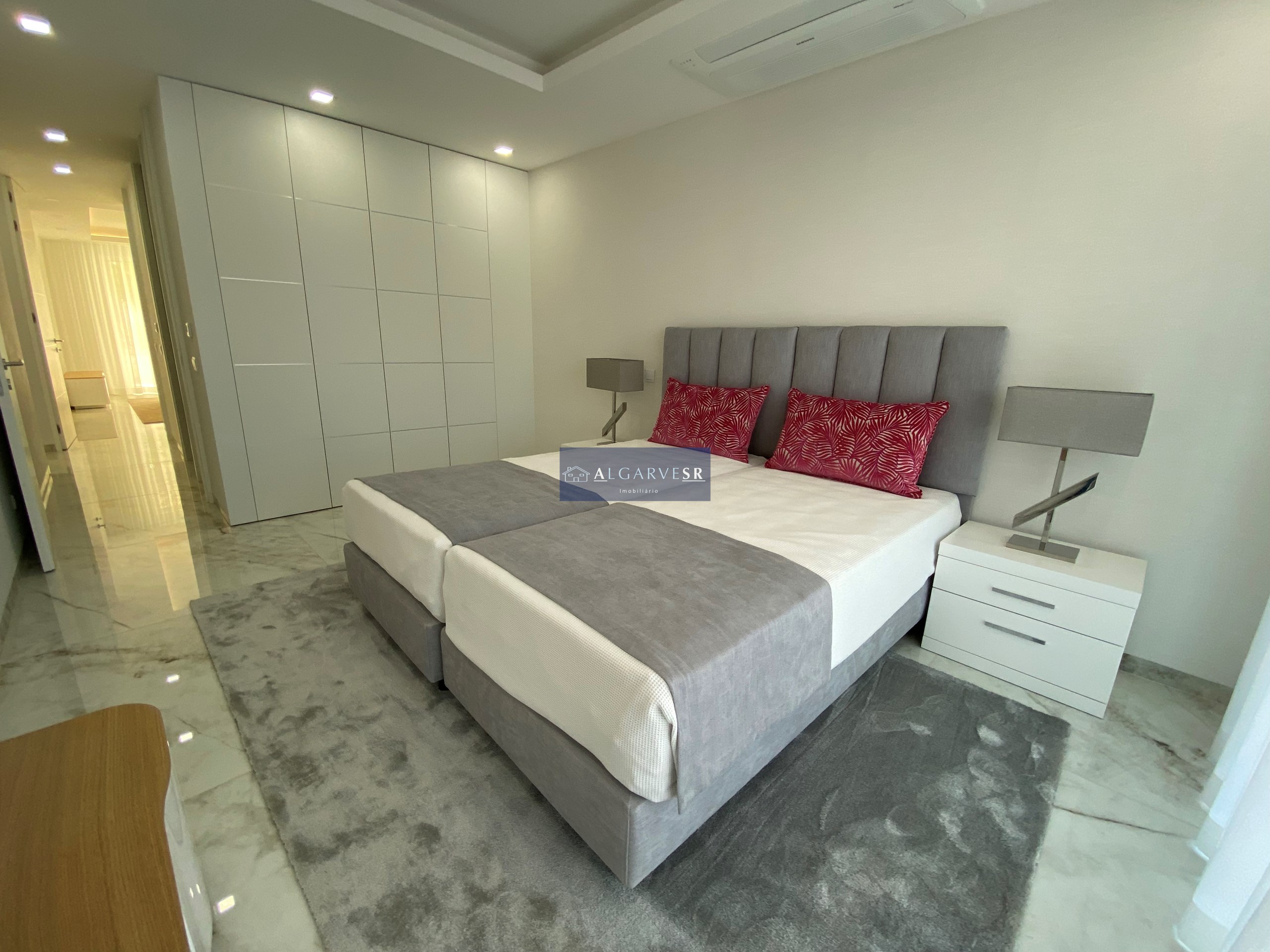Lagos - Apartamento Novo T2 condominio de luxo c/ piscina
