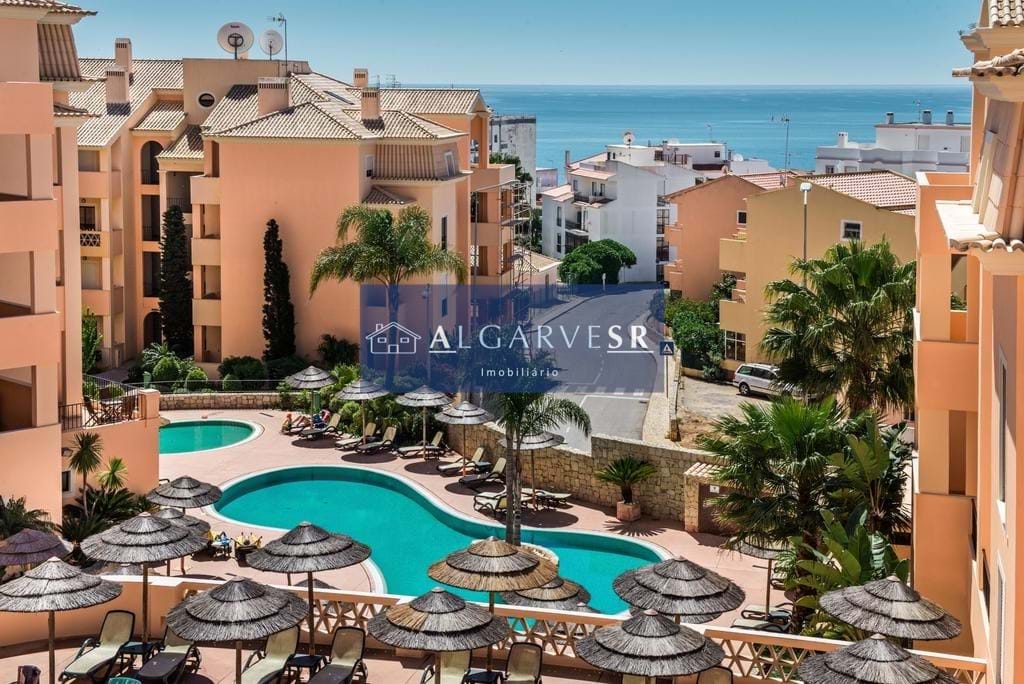 Various T0, T1 and T2 Properties in Praia da Luz Resorts