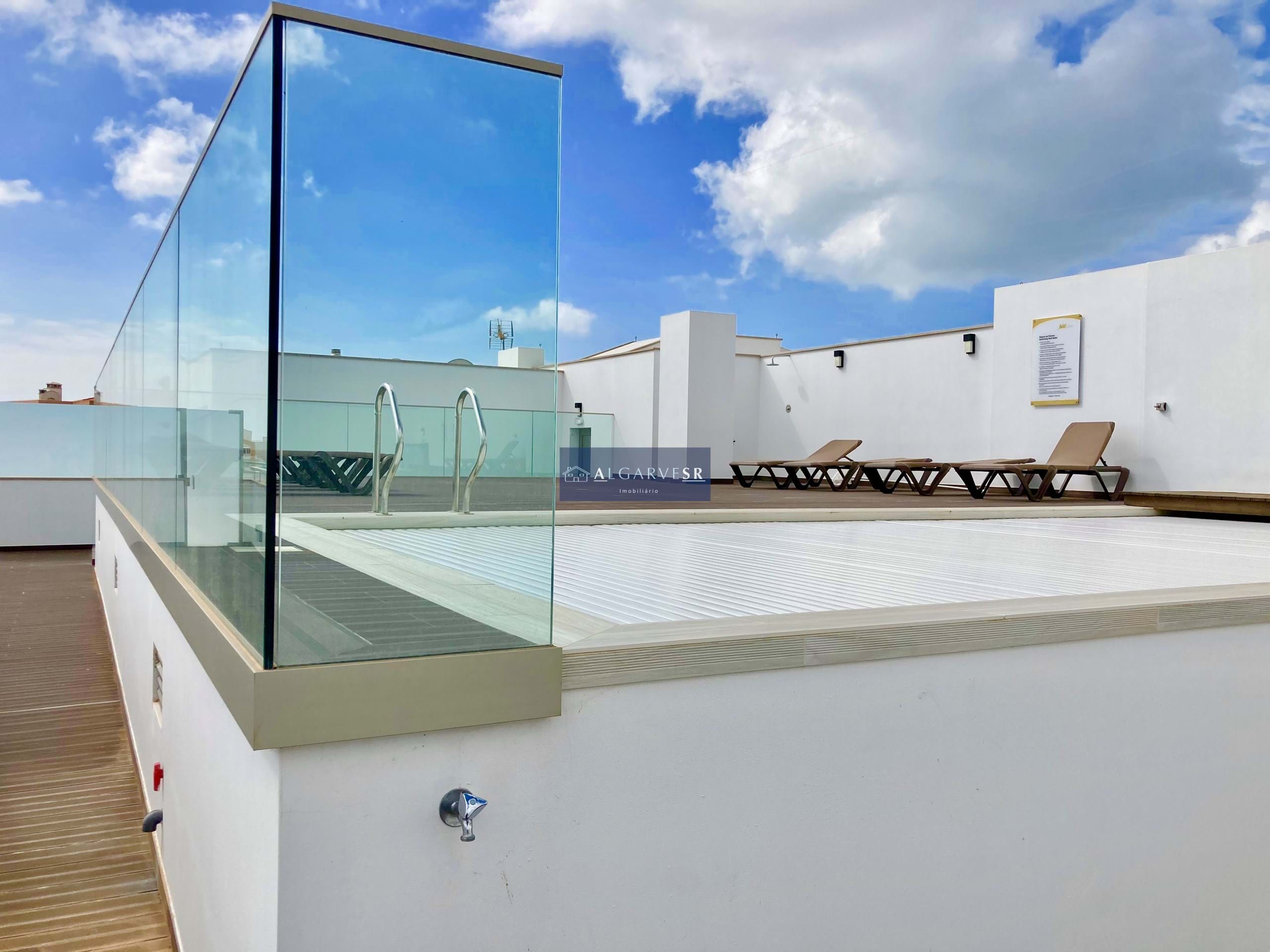 Lagos - Fabuleux appartement de deux chambres, piscine chauffée sur le toit