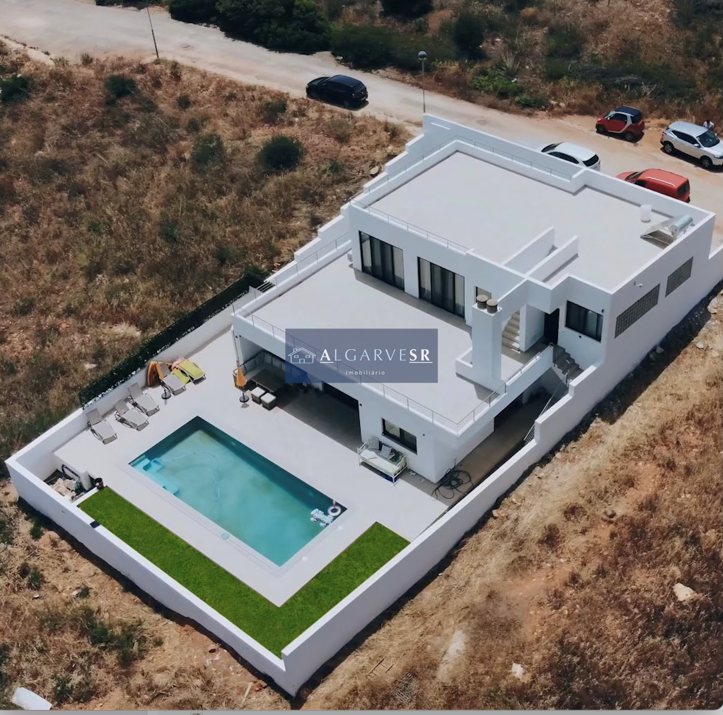 Larger than average 3 bedroom villa with private pool and garage - Fontainhas  - 