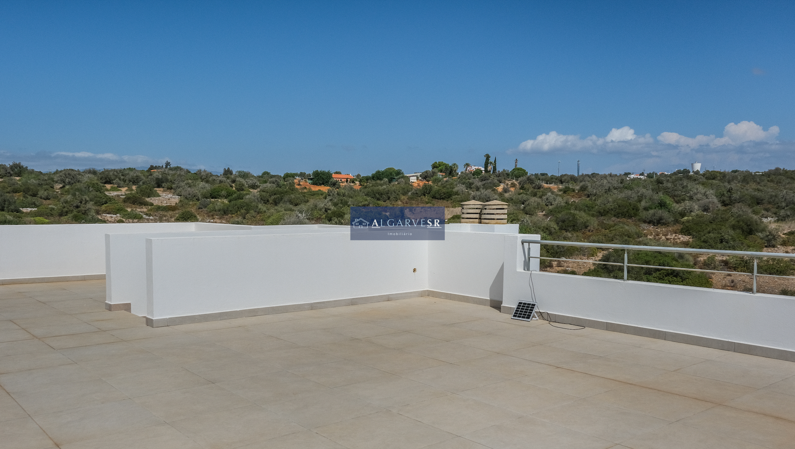 Larger than average 3 bedroom villa with private pool and garage - Fontainhas  - 