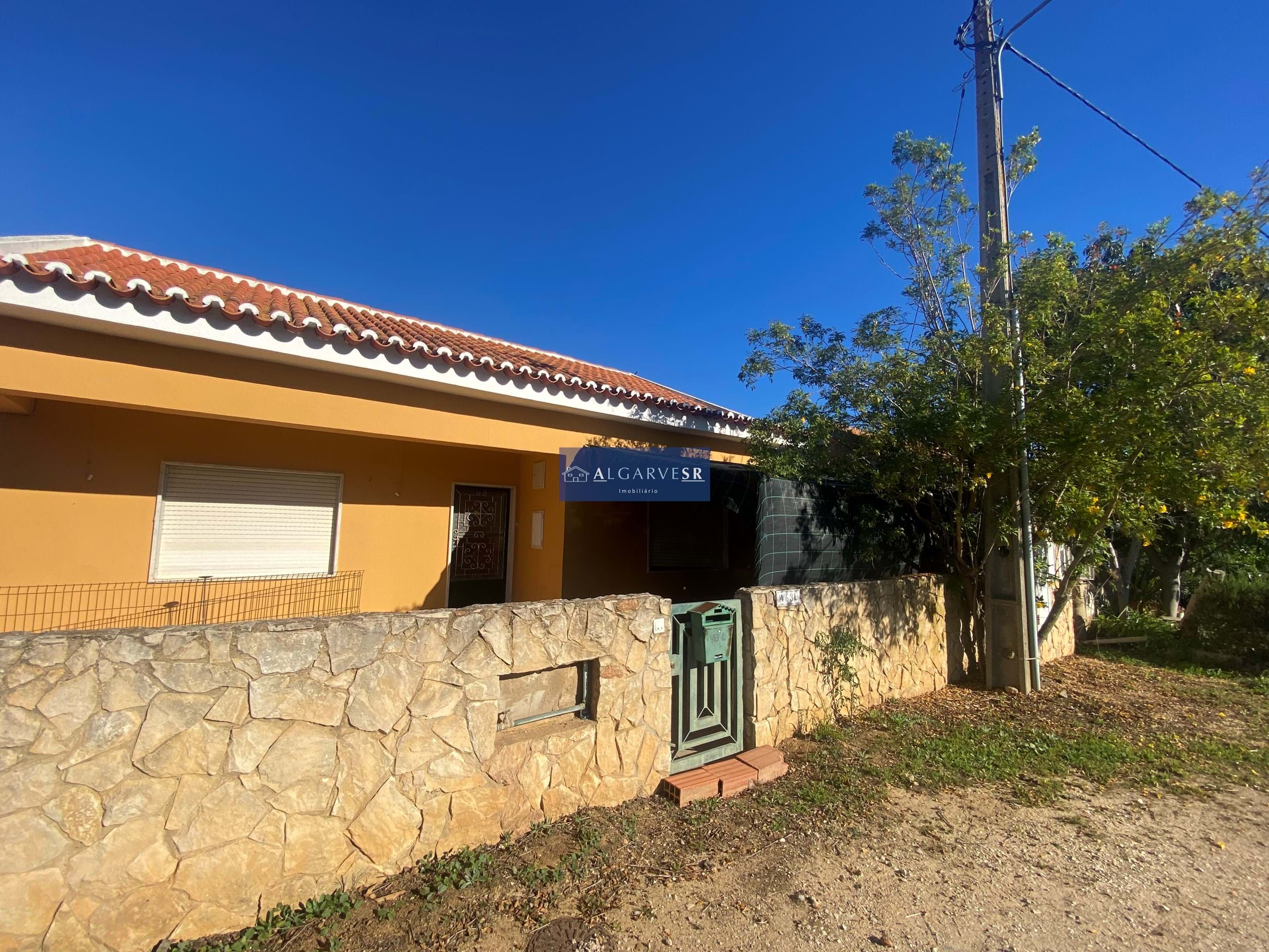 Silves - Small farm with single storey house T2