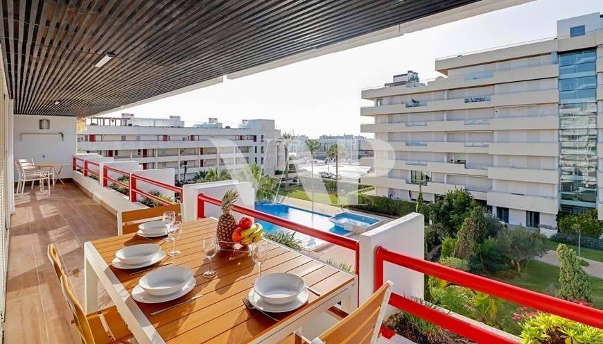 1 + 2 bedroom flat for sale in Vilamoura Marina, set in a private condominium