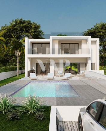 Moradia V3 em construção para venda em Vilamoura, com piscina privativa