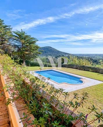 4 Bedroom Villa for sale in Vale Judeu, with private pool