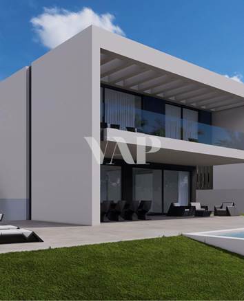 4 Bedroom Villa for sale in Vilamoura, in a luxury development