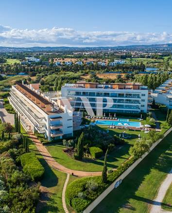 1 bedroom apartment for sale in Vilamoura, fully renovated